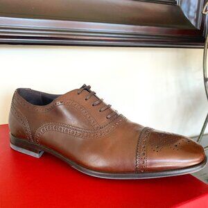Ferragamo Brogue Oxford Cap Toe Shoes (like new)